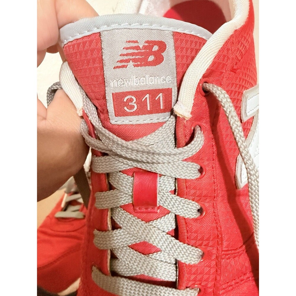 New Balance 311 Men's Size 10 Red Grey Sneakers Shoes ML311PM Comfort Retro Y2K - Picture 9 of 11